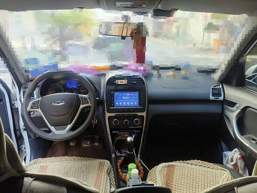 Chery Tiggo 3 2015 2015 1.6L Manual Trend Sport