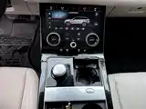 Фото 8 - Land Rover Range Rover Velar