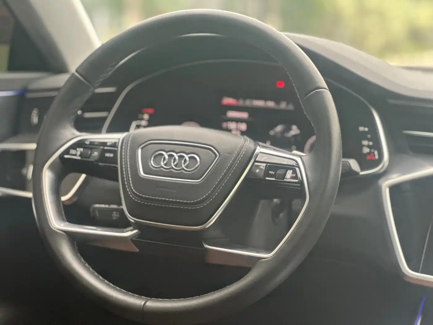 Audi A7L 2024 45 TFSI Luxury фото 9