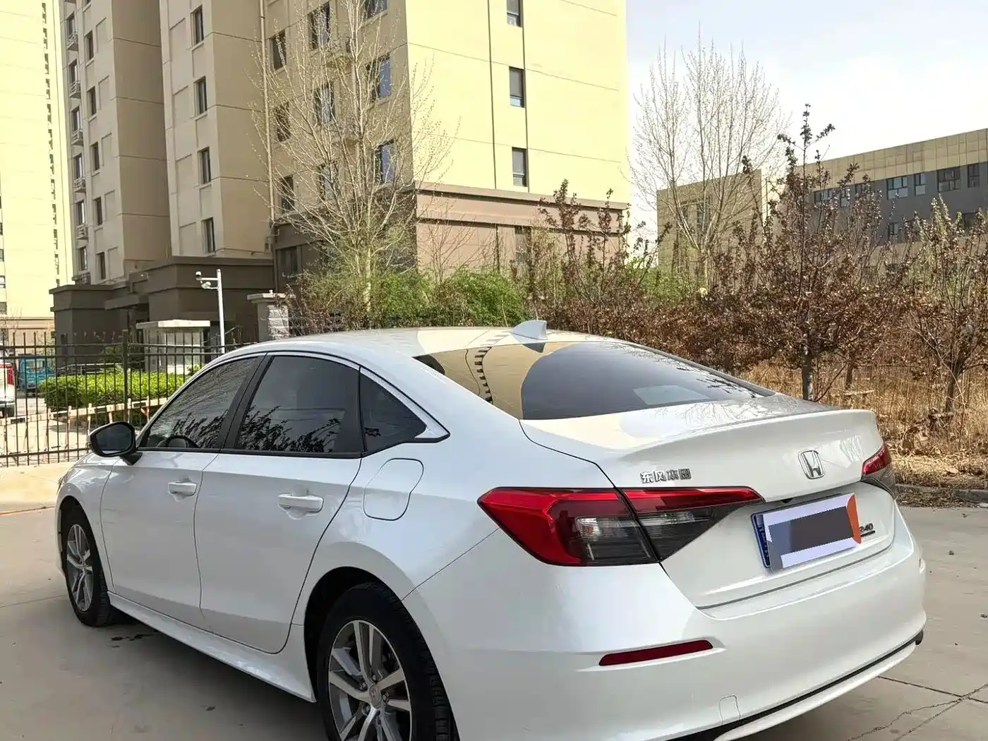 Фото 4 - Honda Civic