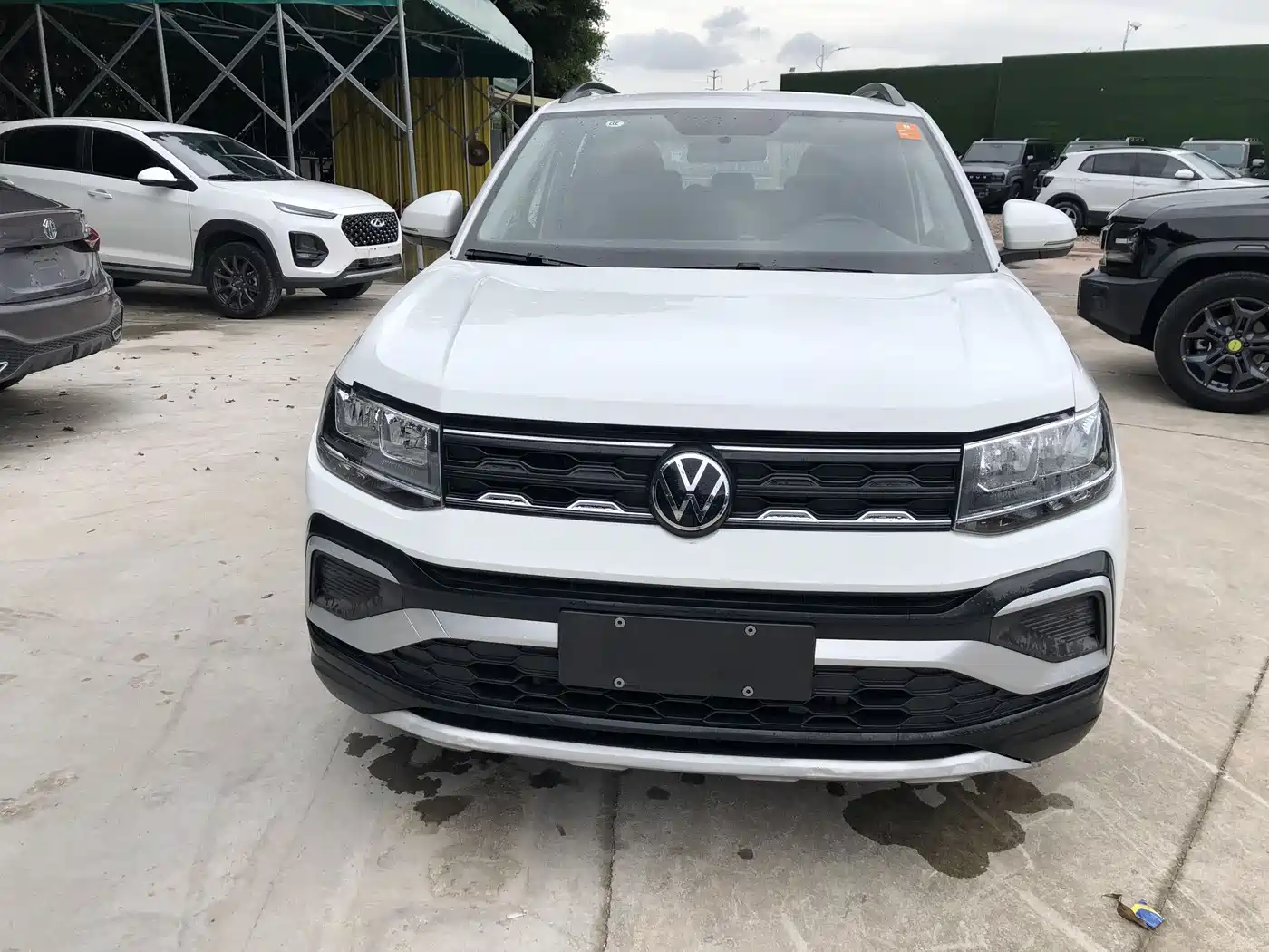 Volkswagen T-Cross 2023 Facelift 1.5L Automatic Trend Edition фото 2