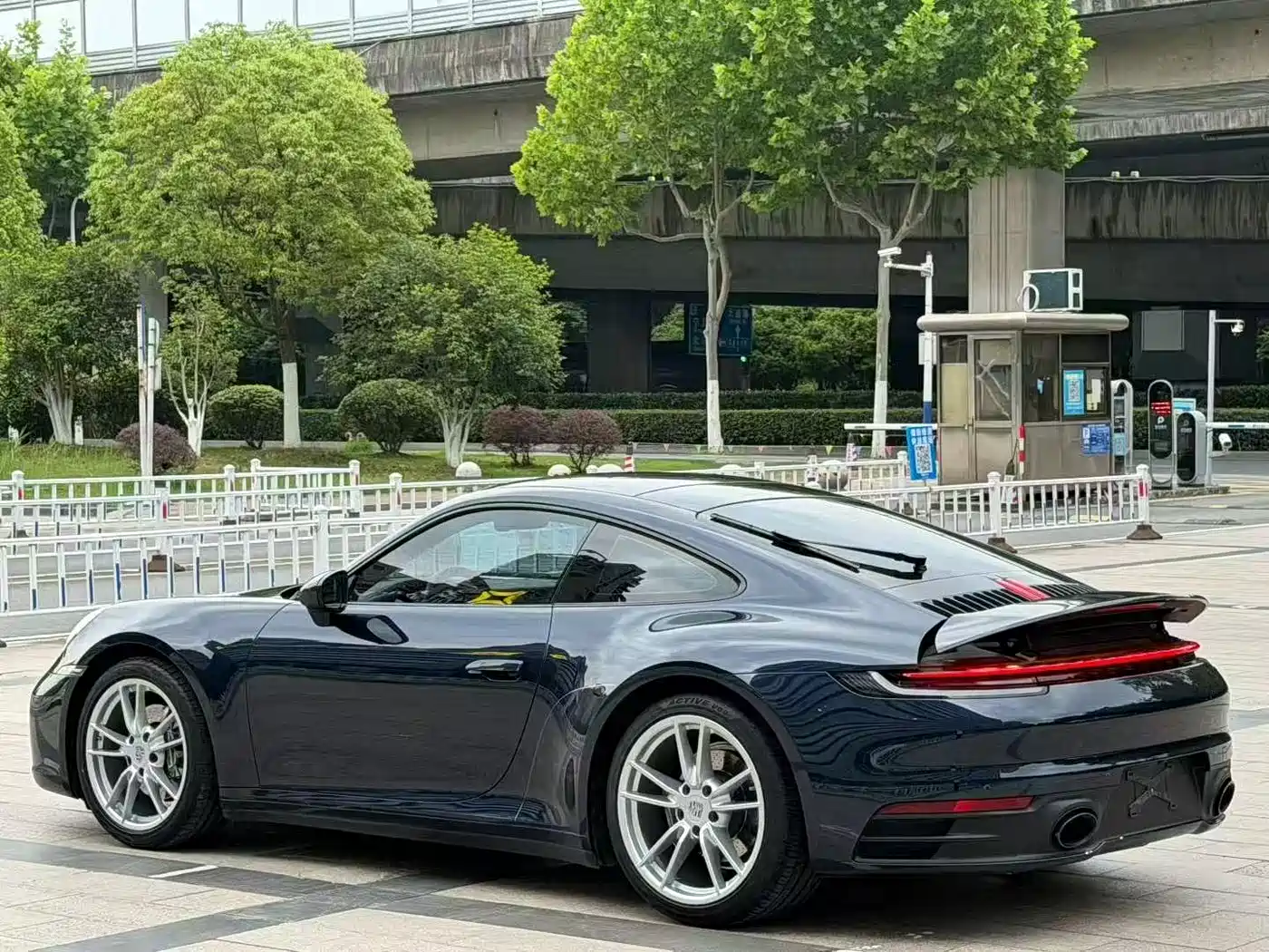 Porsche 911 2022 Carrera 3.0T фото 7