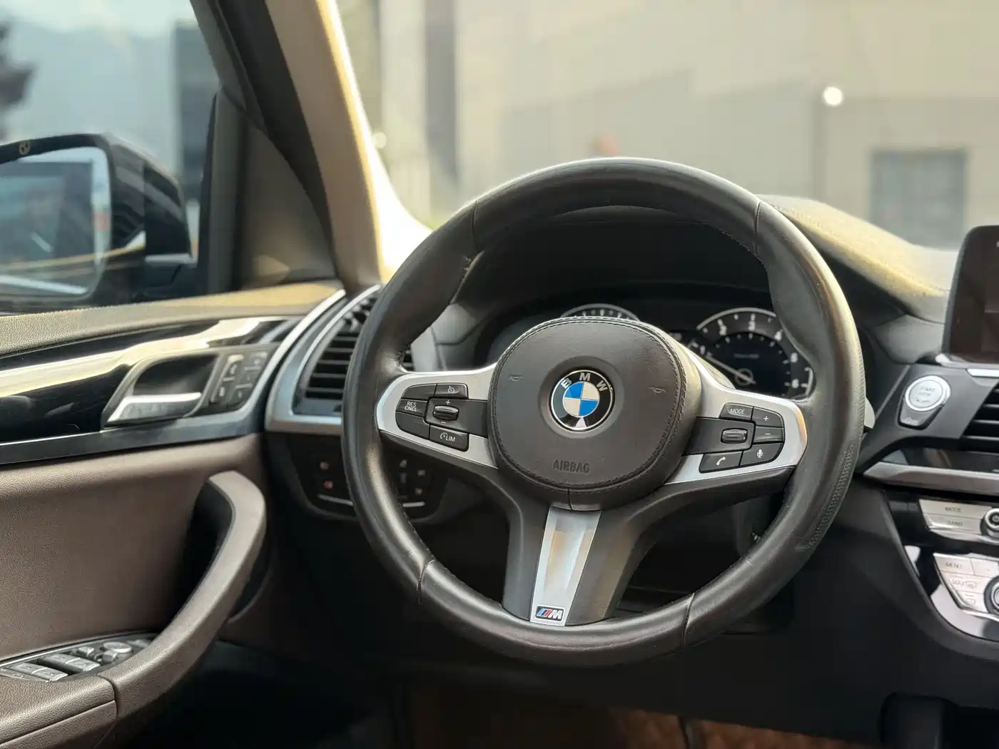 BMW X3 2018 xDrive25i M Sport Package China V фото 14