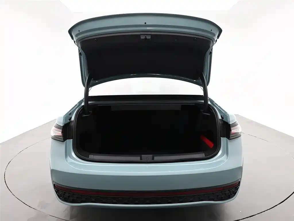 Volkswagen Passat 2025 Model Pro 380TSI Starlight Dragon Premium Edition фото 7