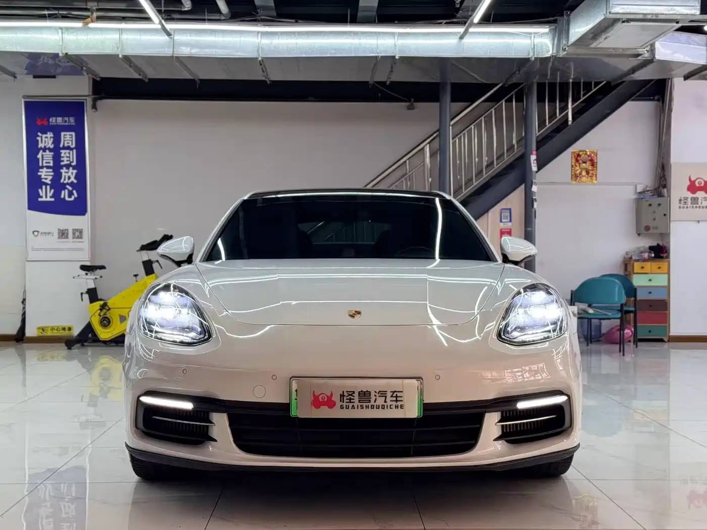 PORSCHE PANAMERA NEW ENERGY