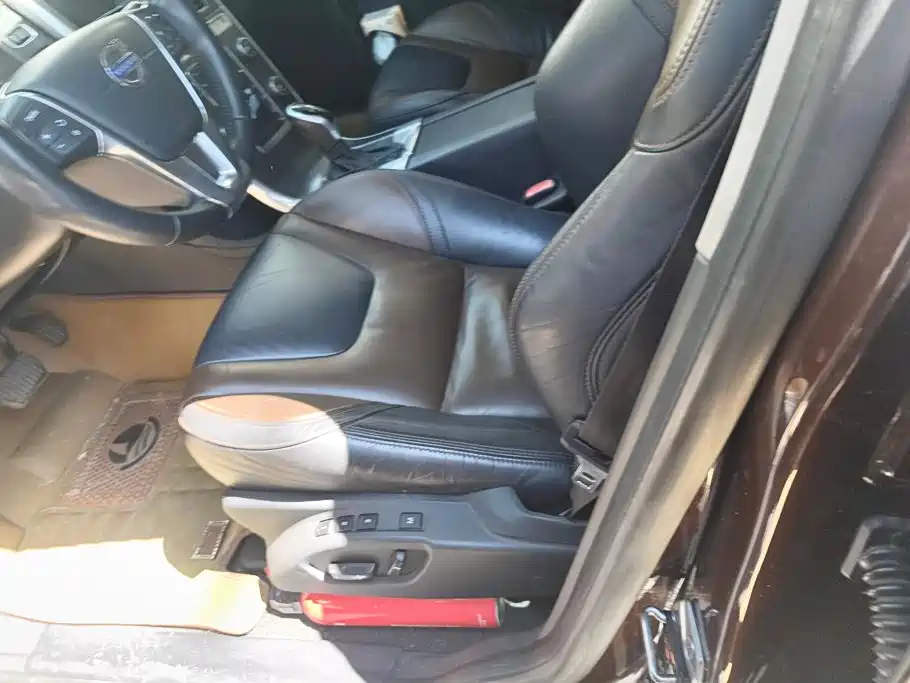 Volvo XC60 (Import) 2014 2014 T6 Smart Comfort Edition