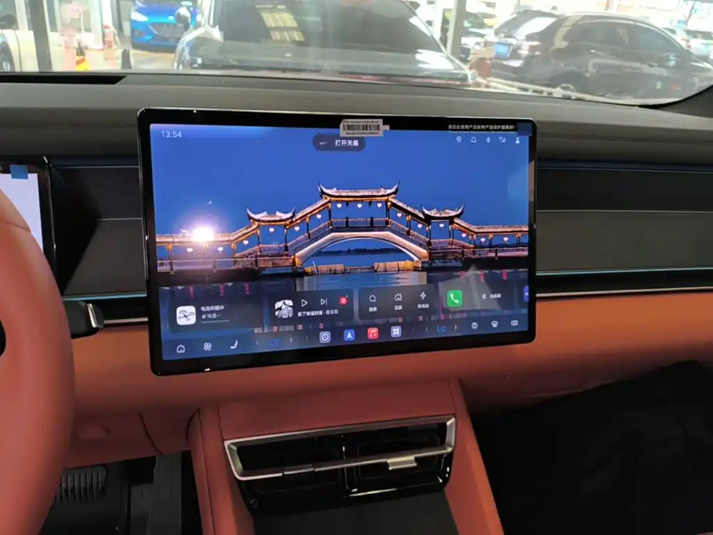 BYD Tang L 2025 2025 DM 175KM Drone Player Edition