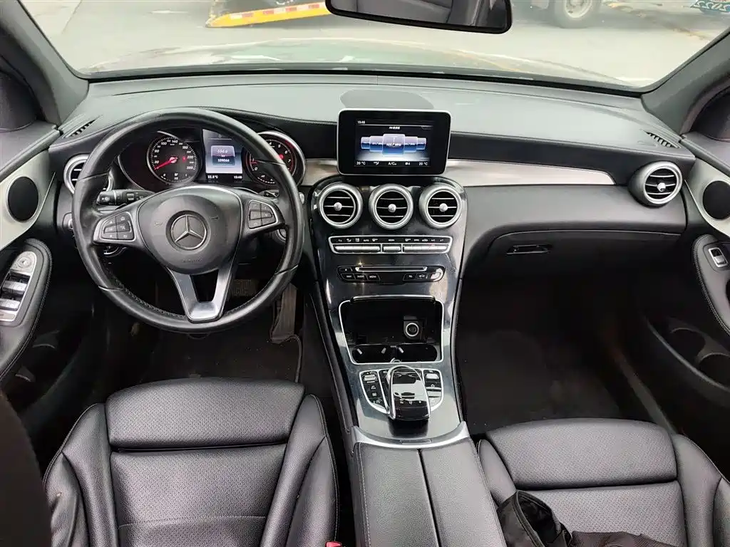 Mercedes-Benz GLC 2016 GLC 200 4MATIC фото 10