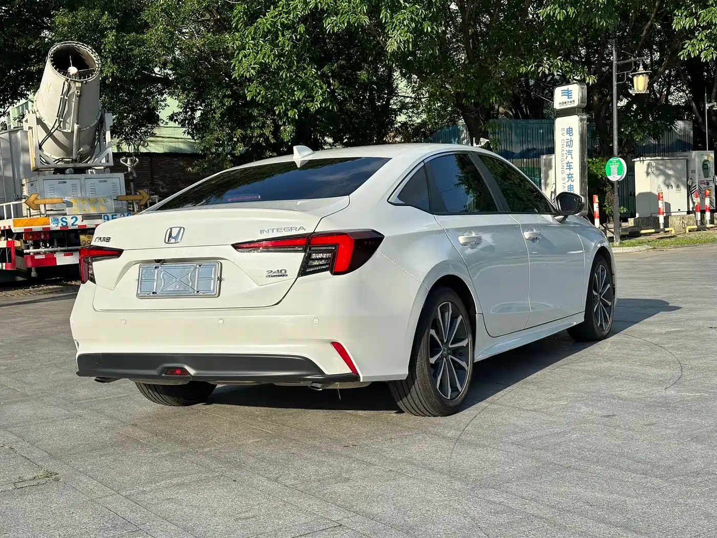 Honda Integra 2025 2023 240TURBO CVT Luxury Edition