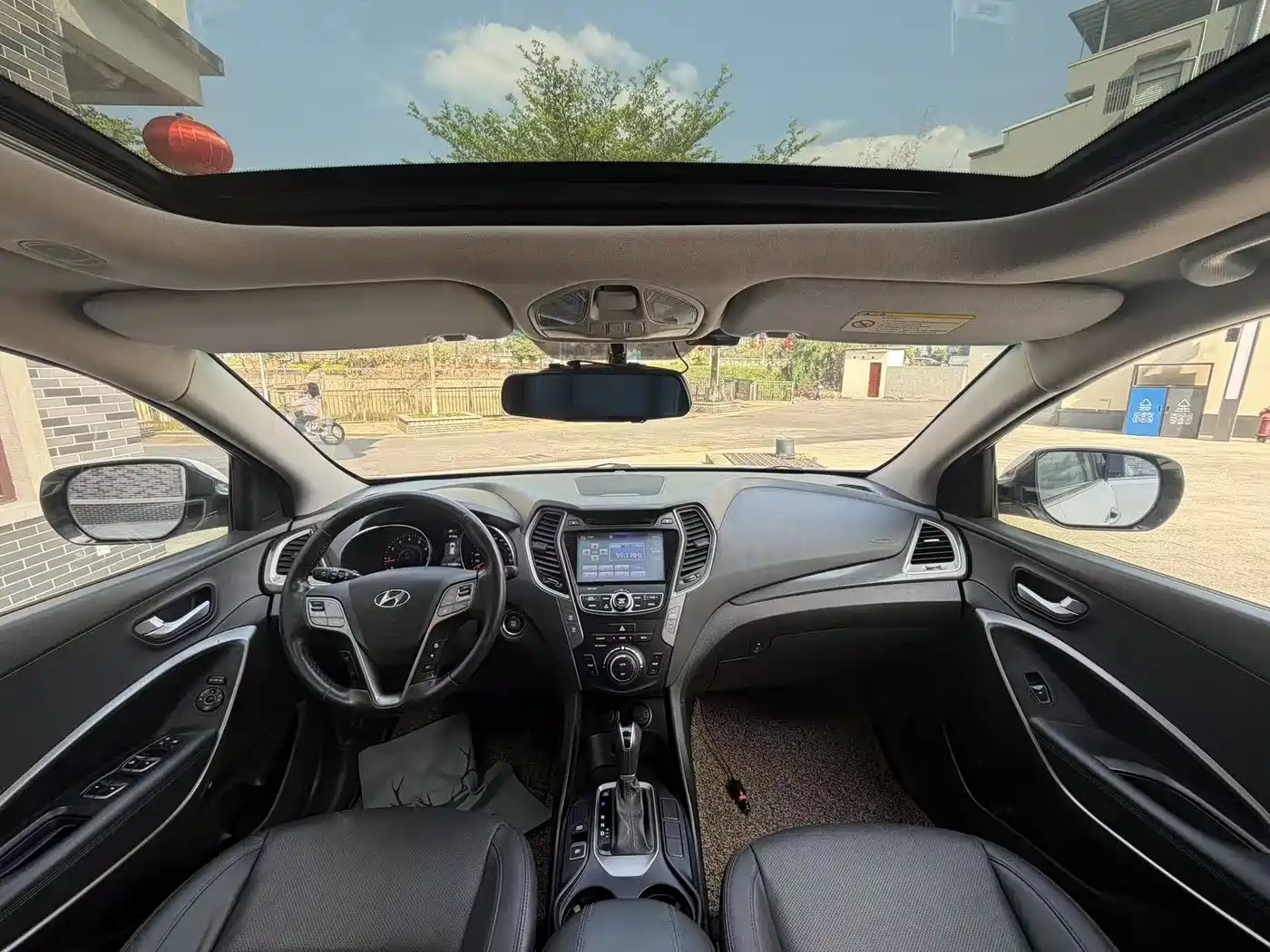 Hyundai Santa Fe 2015 2.0T Automatic 2WD Smart 5-Seater фото 6