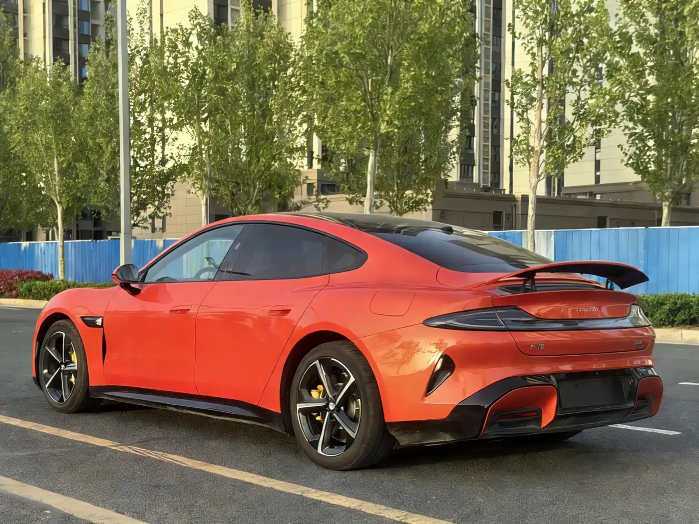 XIAOMI CAR XIAOMI SU7