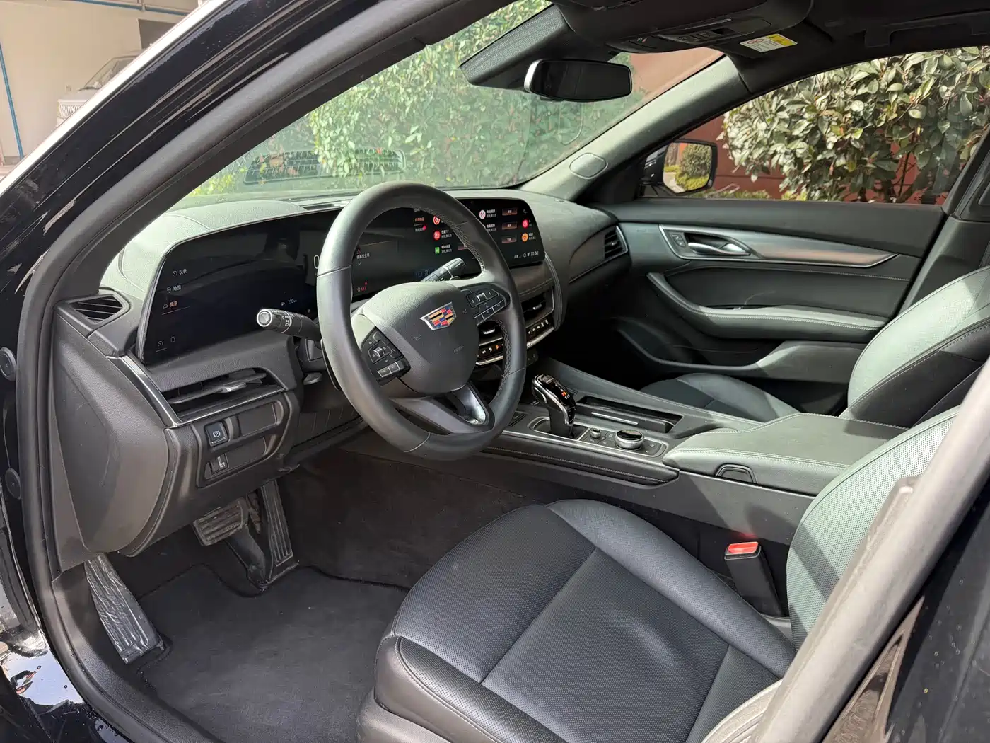 Cadillac CT5 2024 28T Luxury Model Pro фото 14