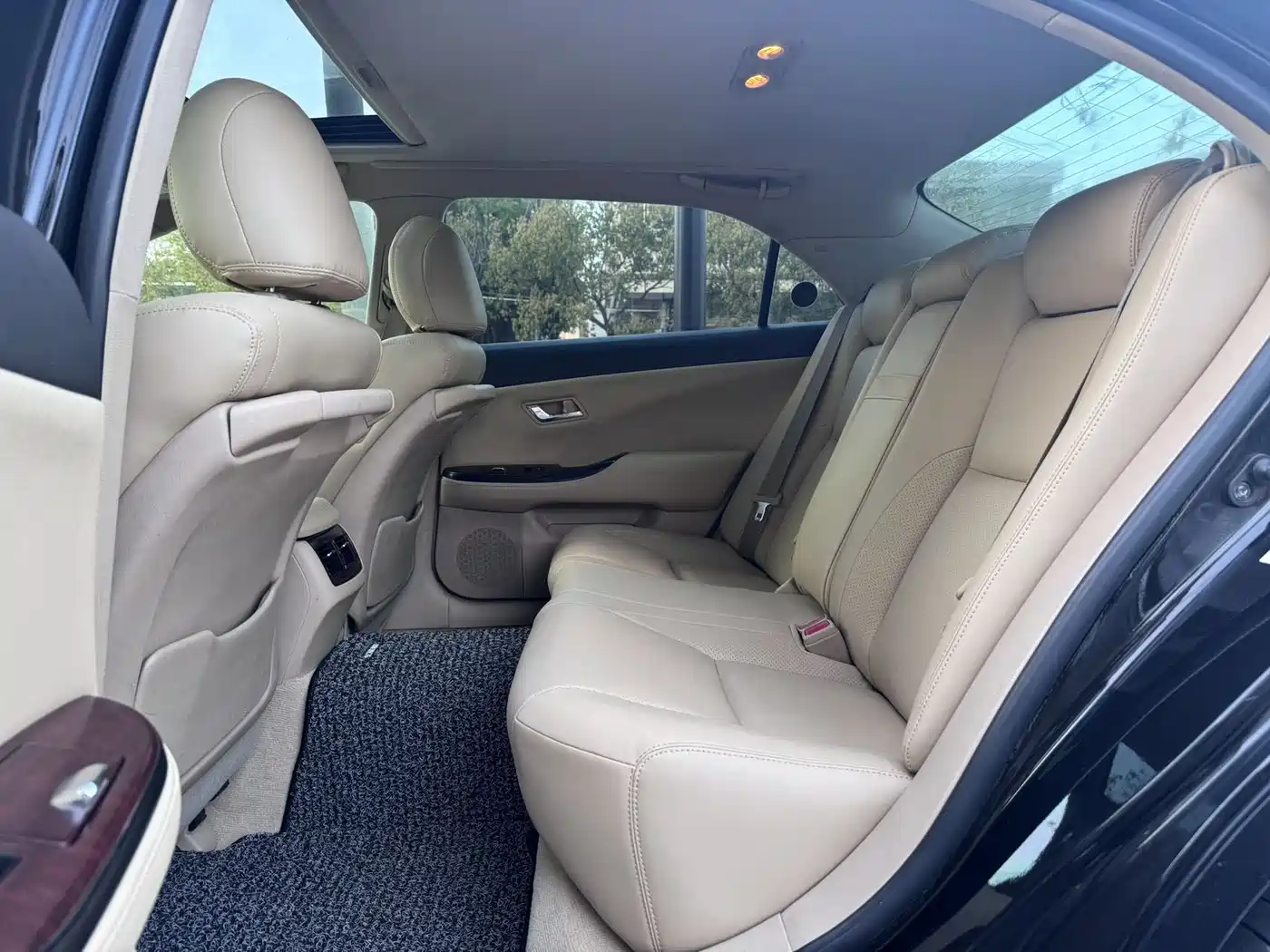 Toyota Crown 2010 3.0L Royal Saloon фото 7