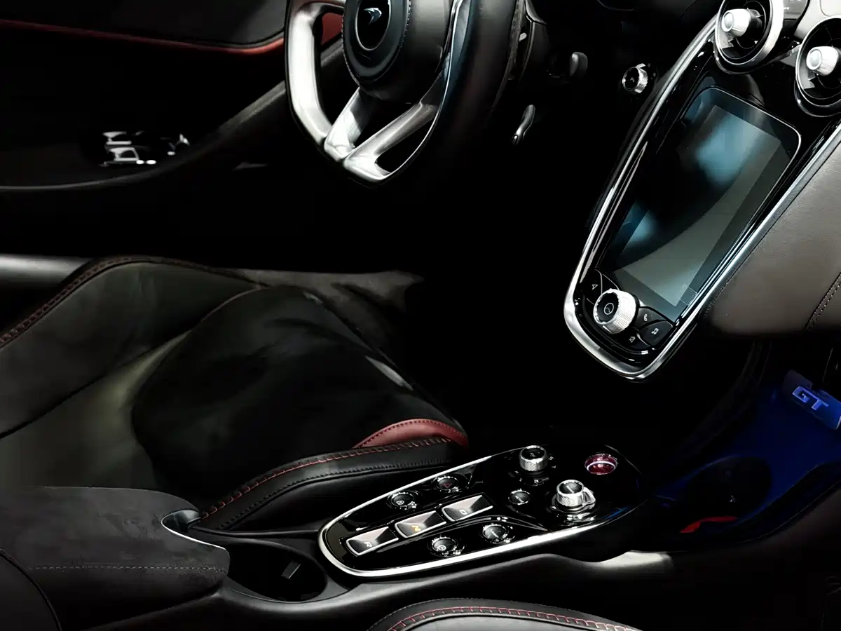 McLaren GT 2023 2023 4.0T Standard Model