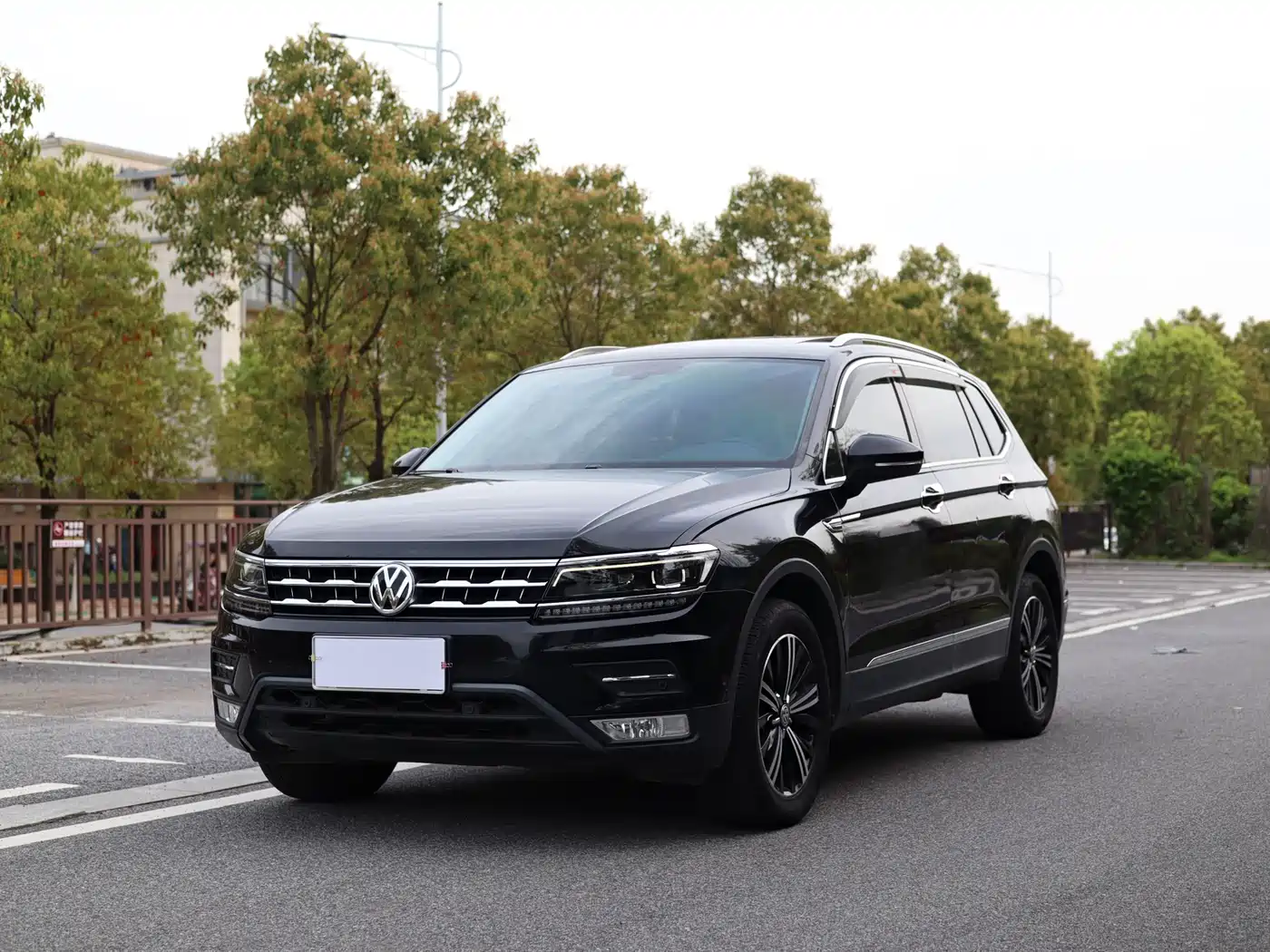 Volkswagen Tiguan L 2017 330TSI Automatic 2WD Flagship Edition
