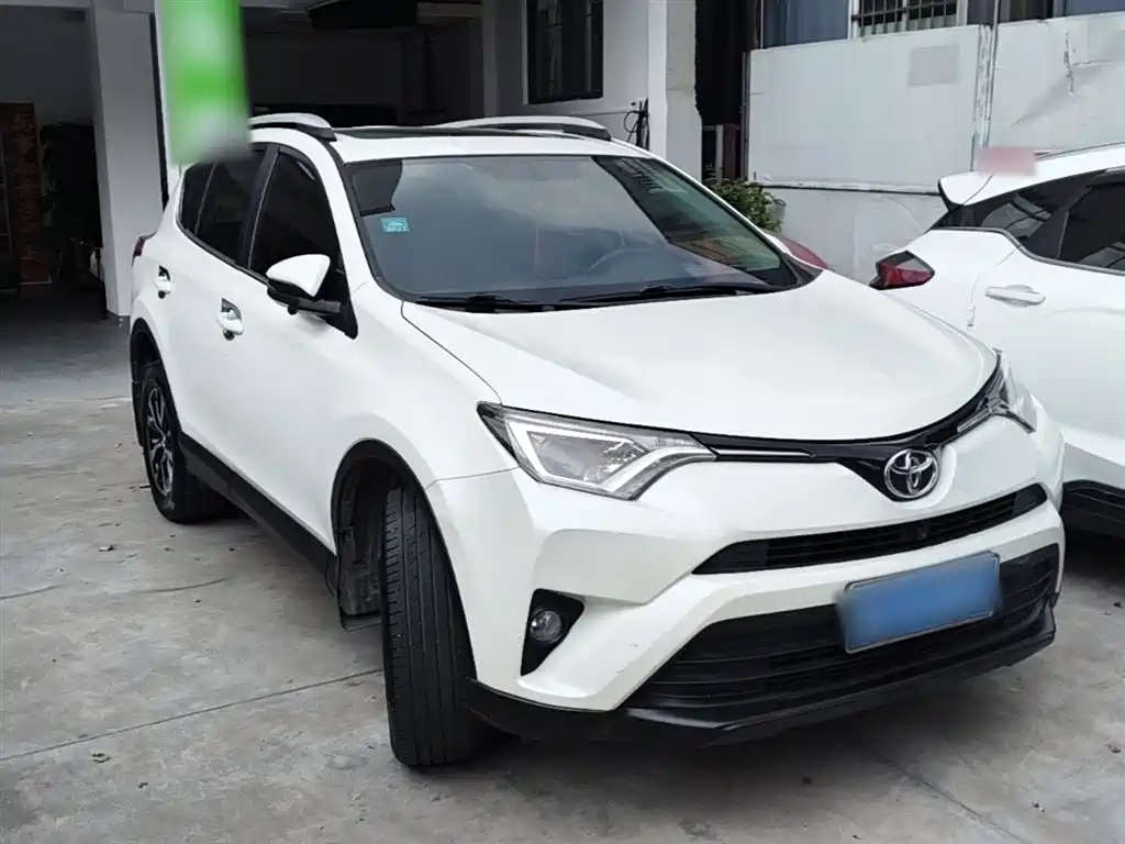 Toyota RAV4 Rongfang 2019 2.0L CVT 2WD Pioneer Edition China VI фото 4