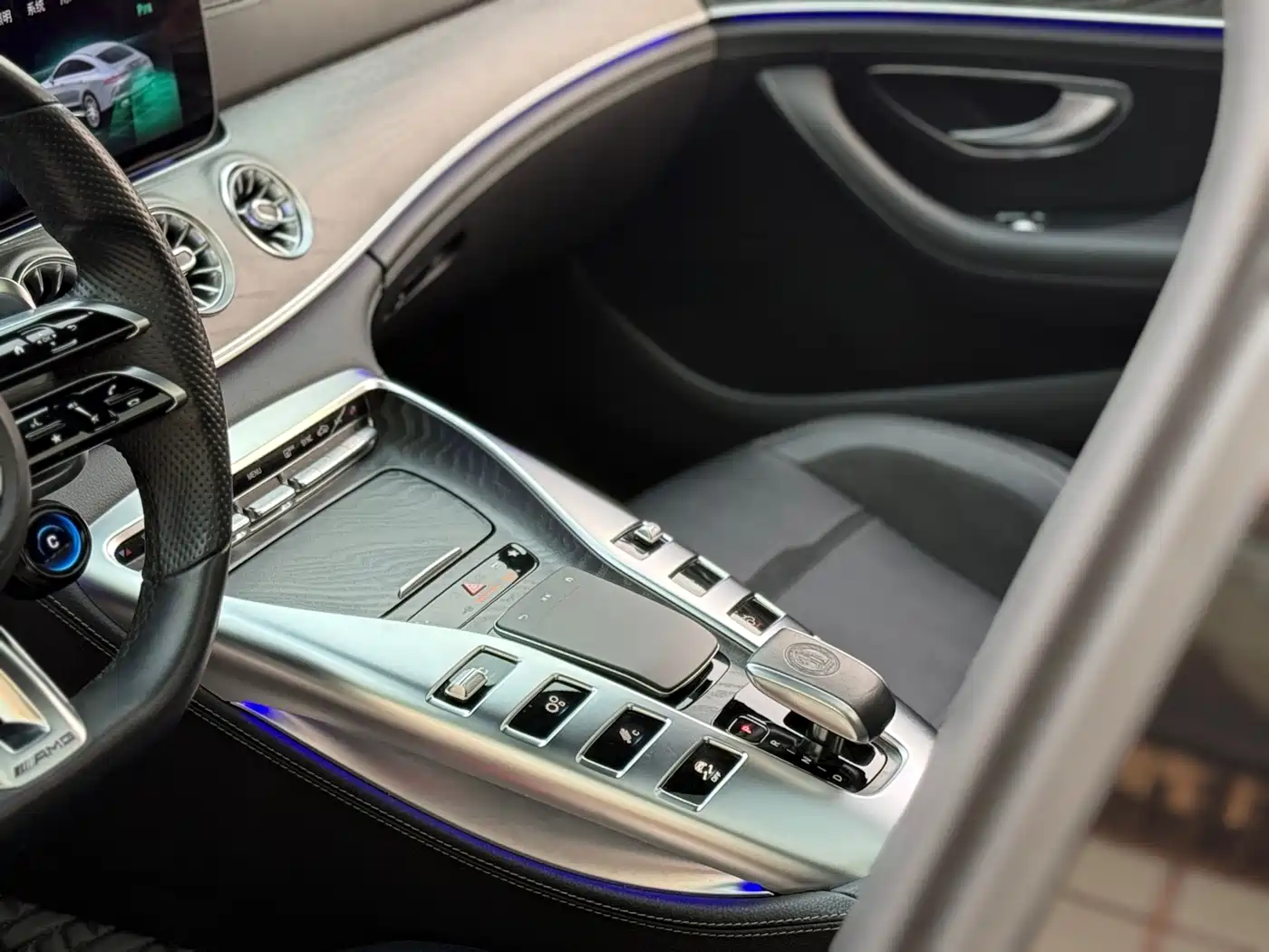 MERCEDES-BENZ AMG GT