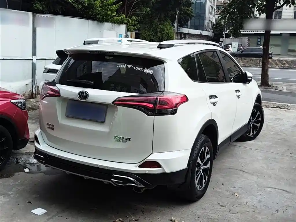 Toyota RAV4 Rongfang 2019 2.0L CVT 2WD Pioneer Edition China VI фото 7