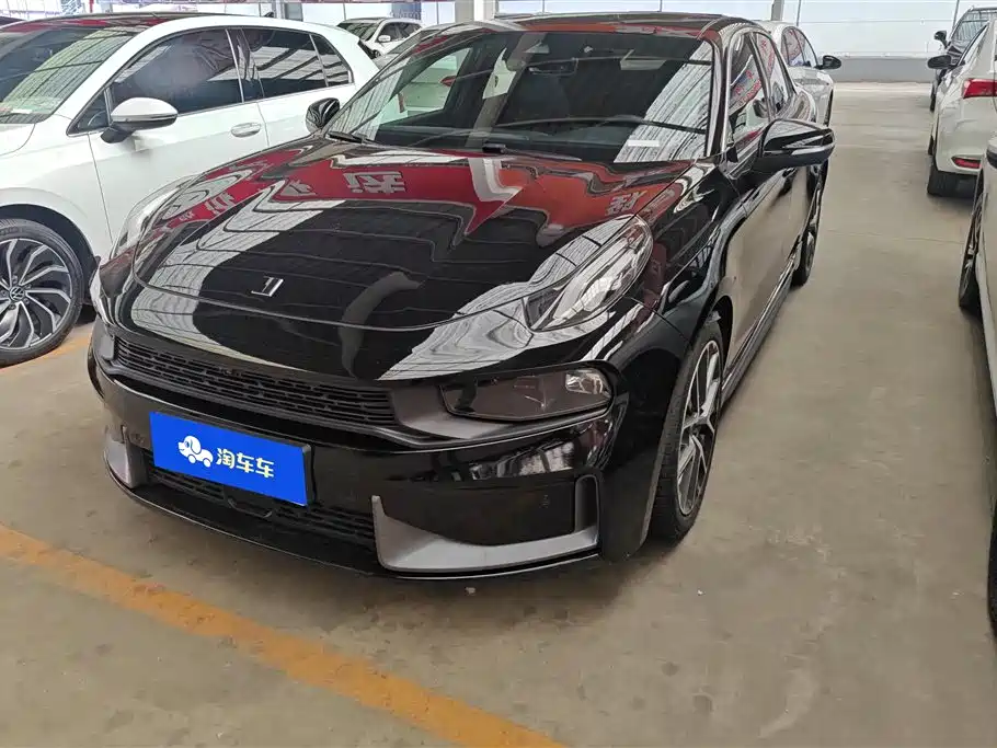 Lynk & Co 03 2019 2.0TD Auto Power Pro Version
