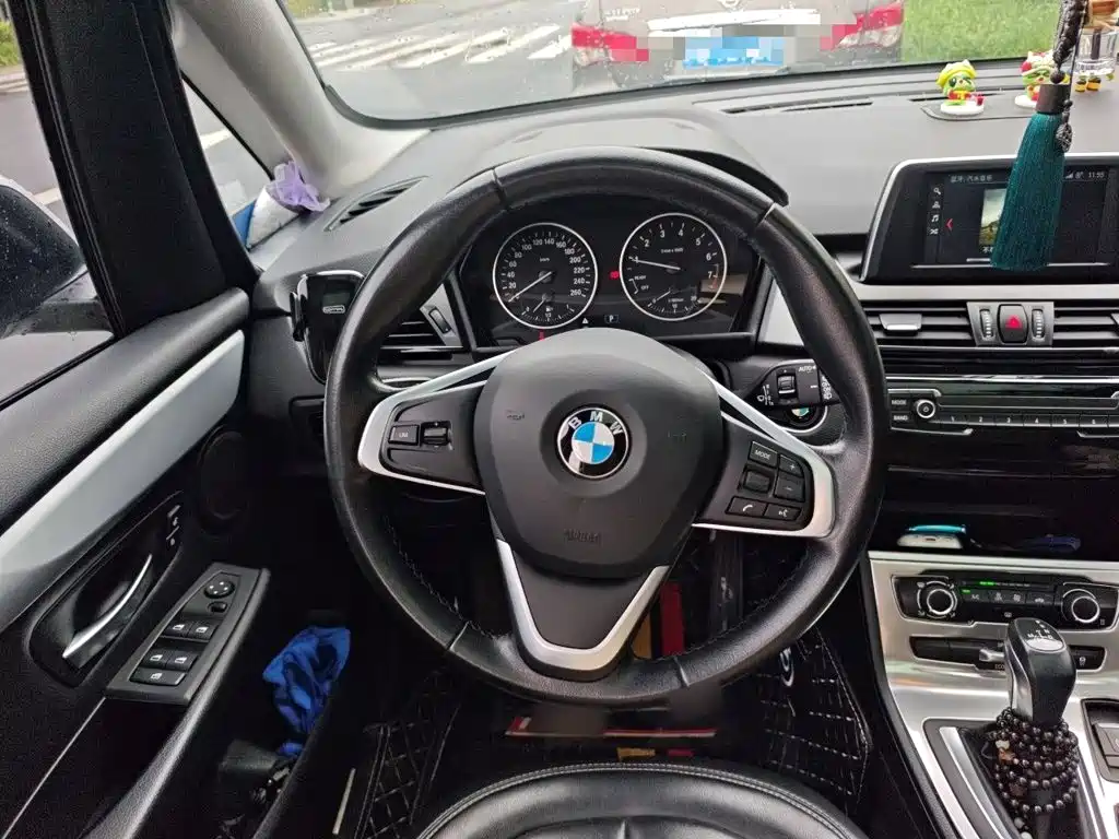 BMW 2 Series Touring 2018 2016 218i Fashion Model