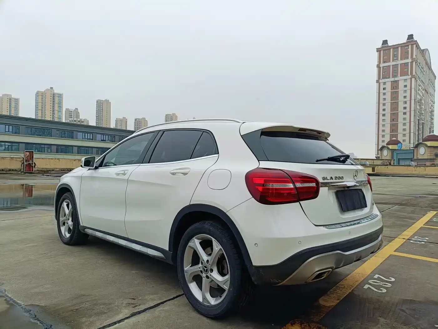 Mercedes-Benz GLA 2018 GLA 200 Dynamic фото 7