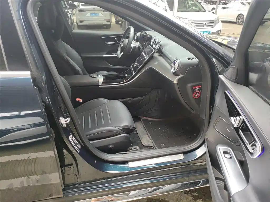 Mercedes-Benz C-Class 2023 Facelift II C 260 L Sport Edition фото 25