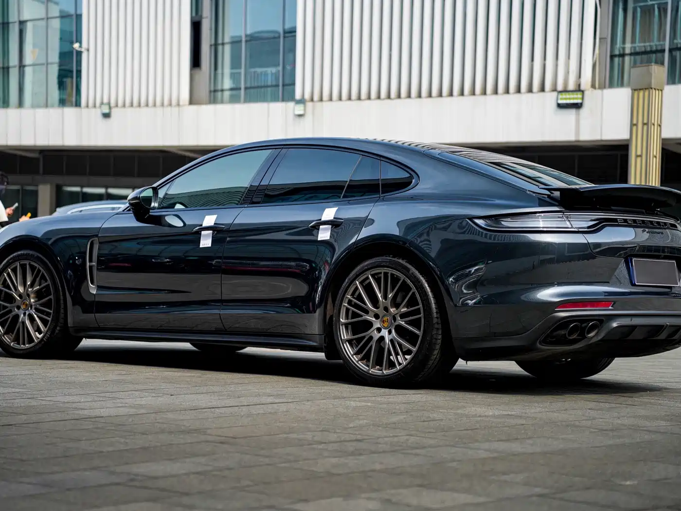 Porsche Panamera 2023 Panamera 2.9T Platinum Edition фото 19