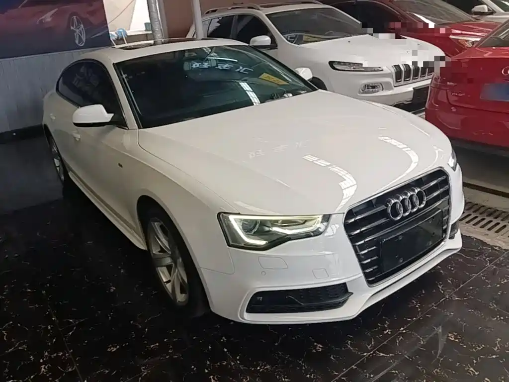 Фото 4 - Audi A5 (Import)