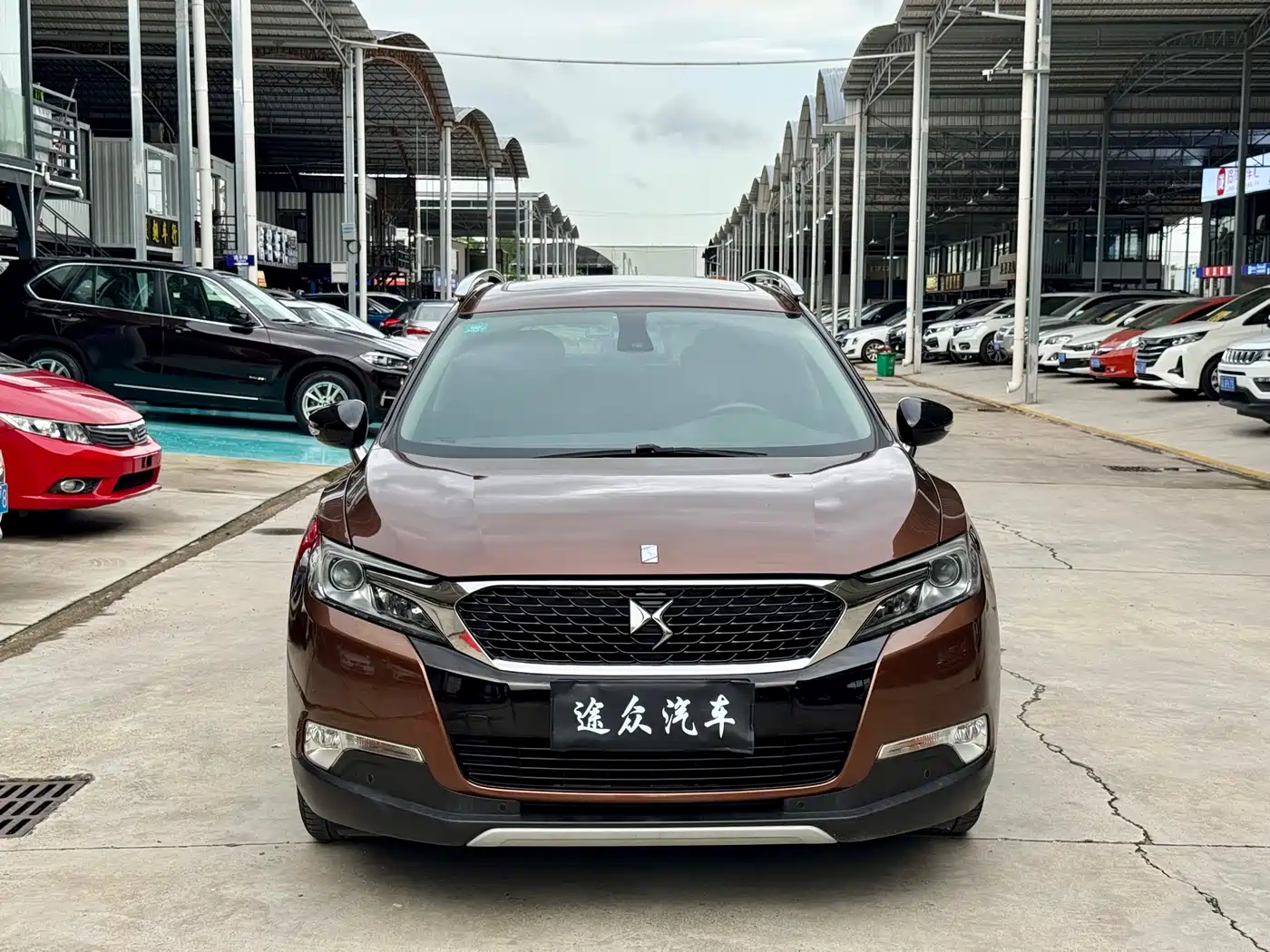 DS 6 2015 2014 1.6T Luxury Edition THP160