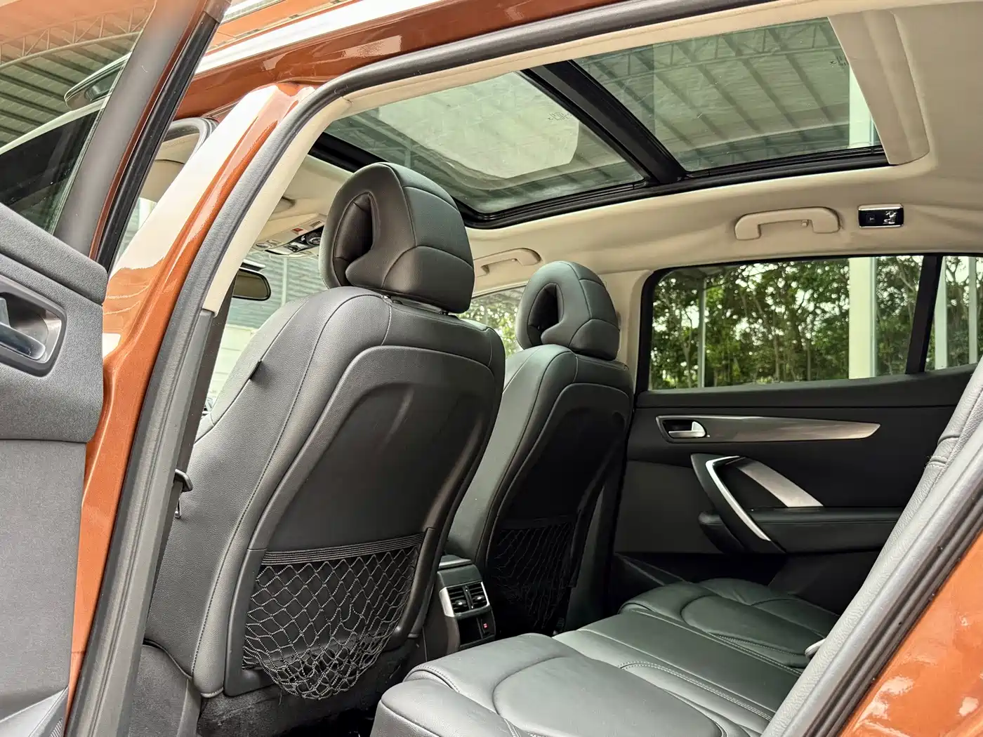 DS 6 2015 2014 1.6T Luxury Edition THP160