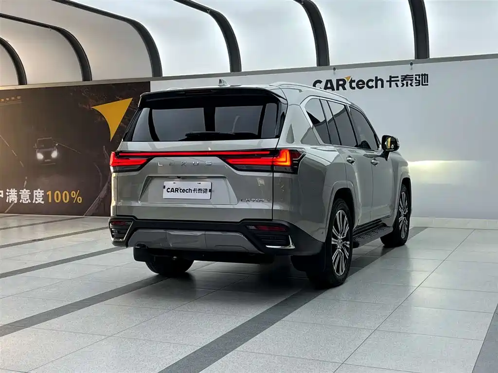 Lexus LX 2025 700h Boundary Edition фото 3