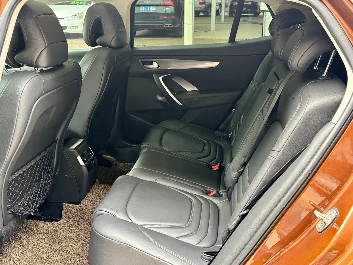 DS 6 2015 2014 1.6T Luxury Edition THP160