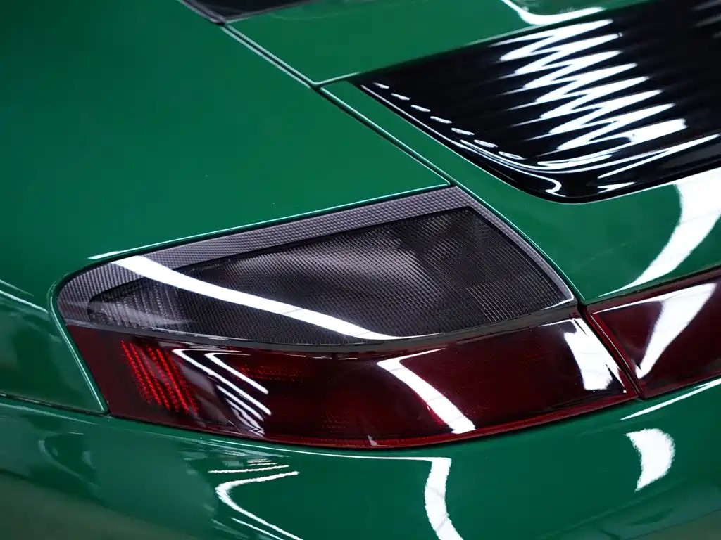 Porsche 911 2004 Carrera S Coupe 3.6L фото 4