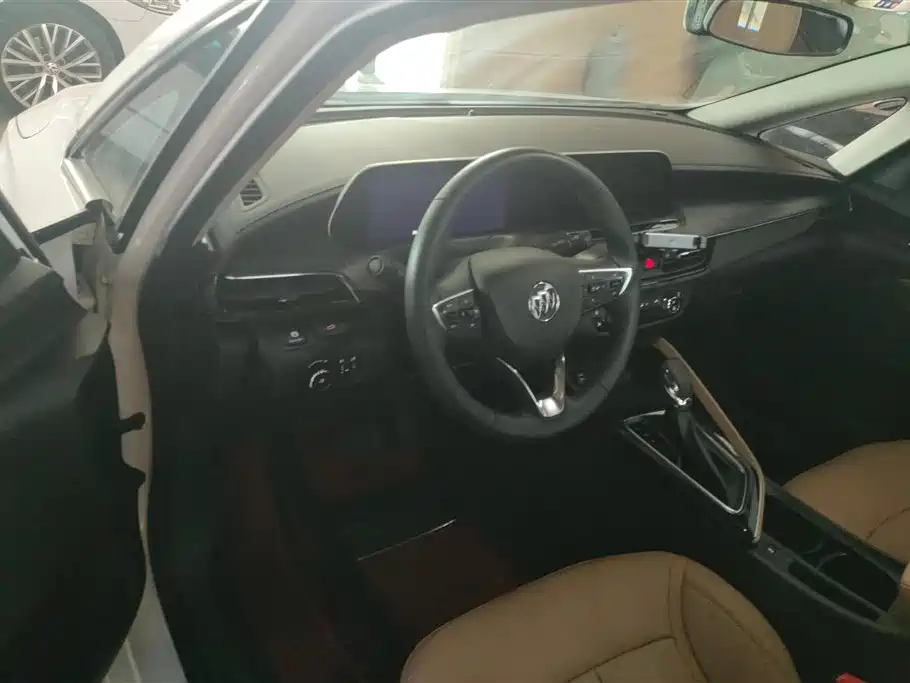Buick GL6 2021 323T Mild Hybrid Connected Luxury фото 12