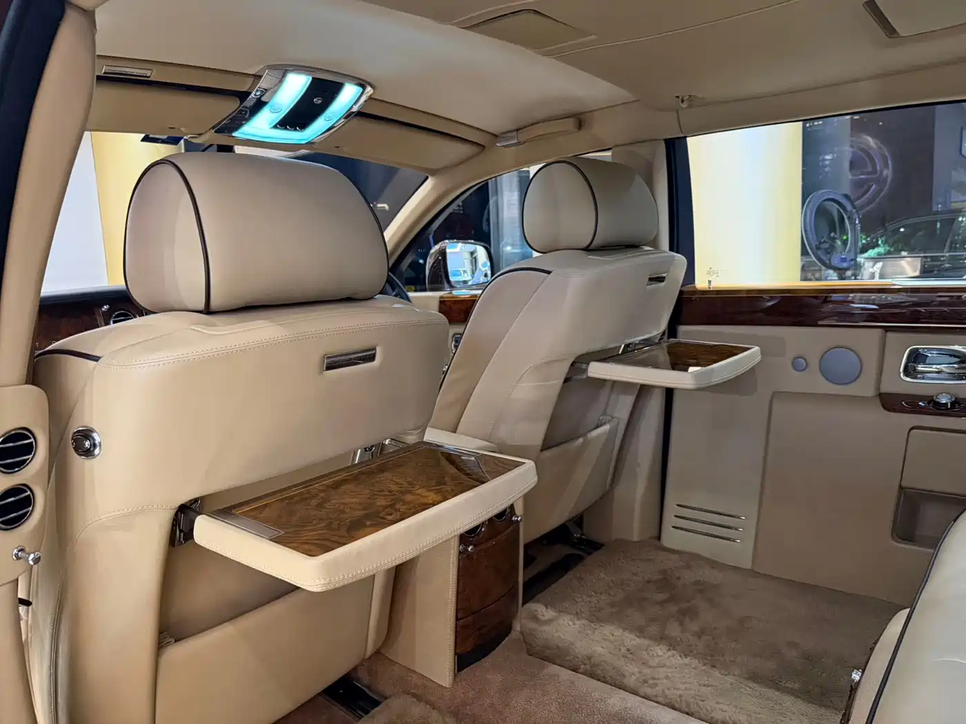 Фото 12 - Rolls-Royce Phantom