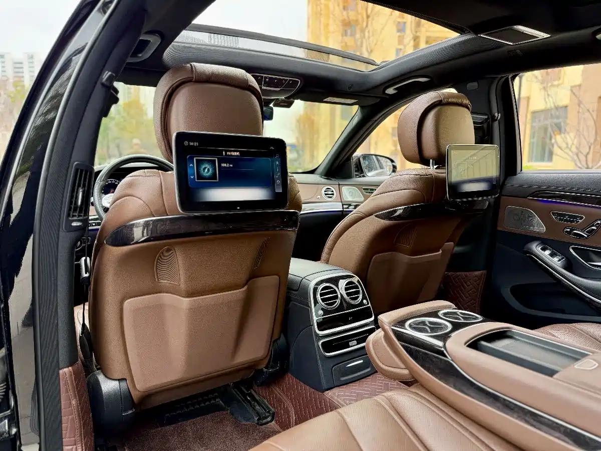 Mercedes-Benz S-Class 2018 S 450 L 4MATIC Excellence Special Edition фото 26