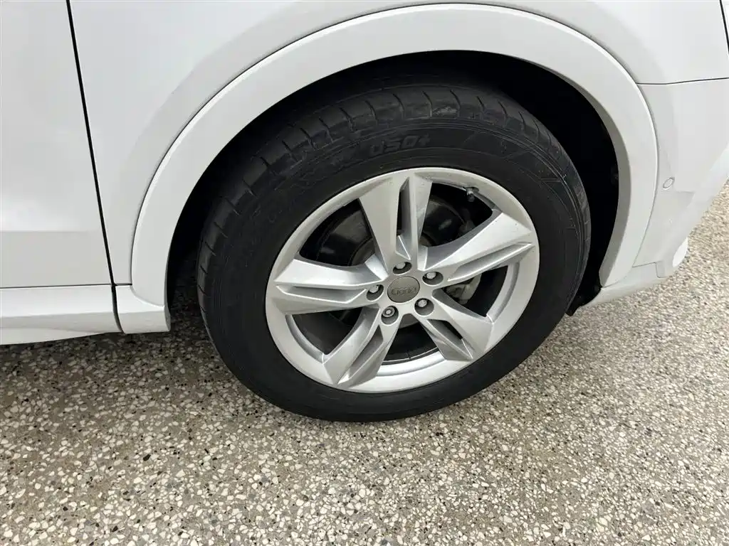 Audi Q3 2017 35 TFSI quattro AWD Style фото 13