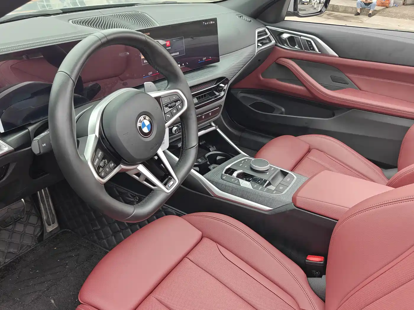 BMW 4 Series 2024 425i Convertible M Sport Package фото 9