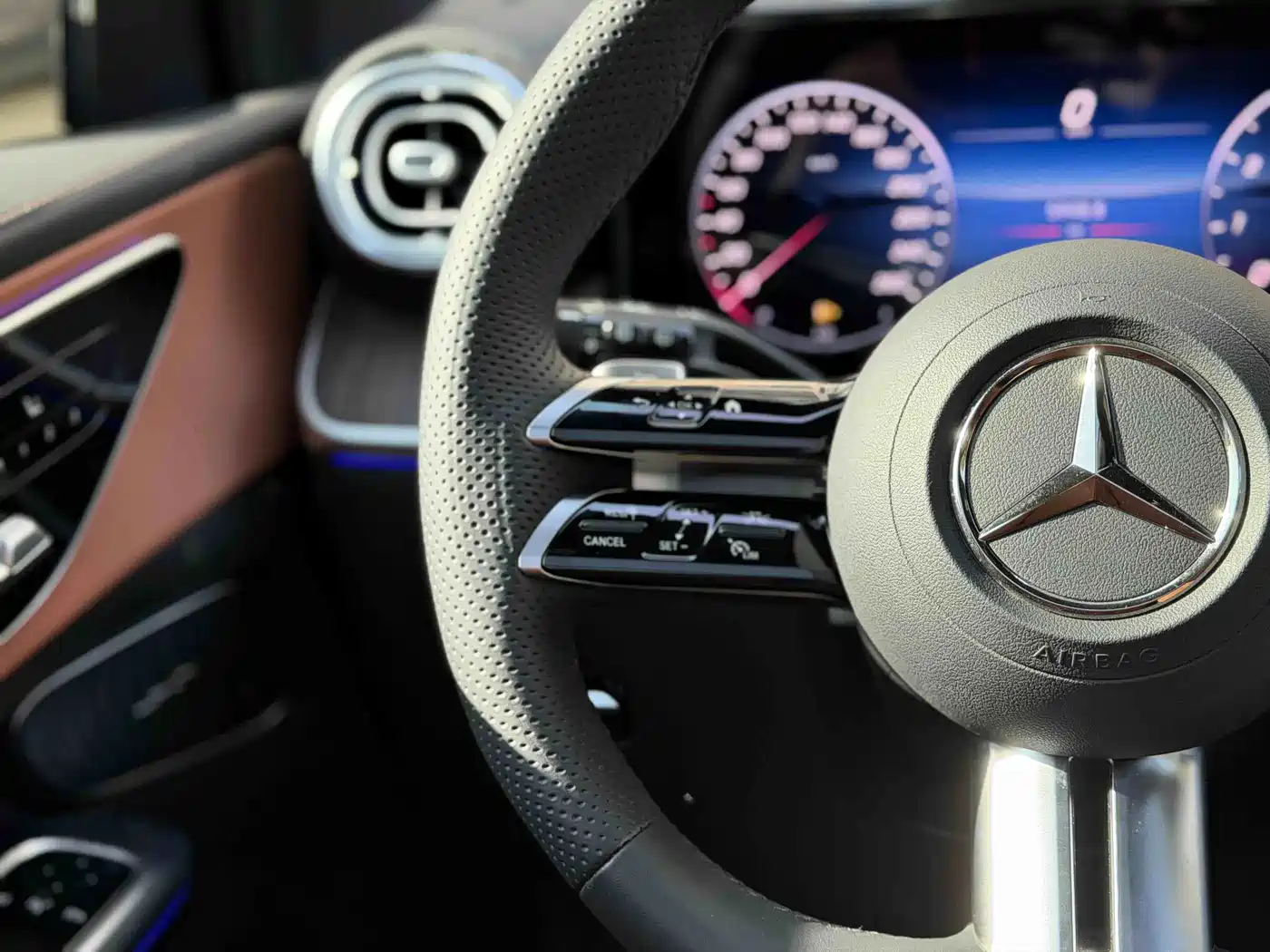 Mercedes-Benz GLC 2025 GLC 300 L 4MATIC Dynamic 5-seater фото 18