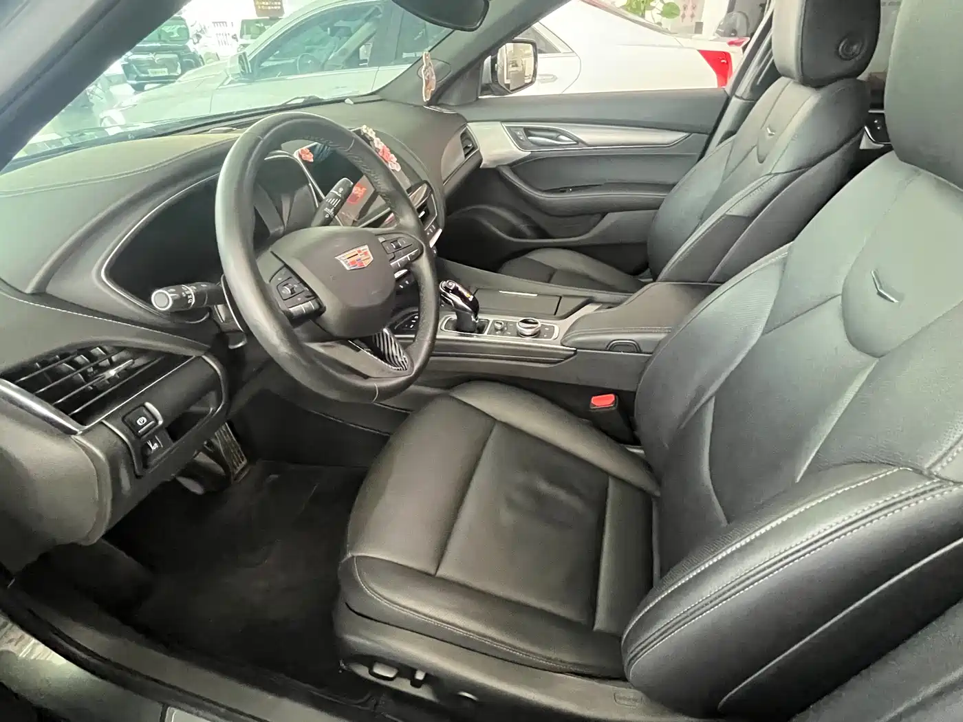 Cadillac CT5 2023 28T Luxury Style (Standard Edition) фото 8