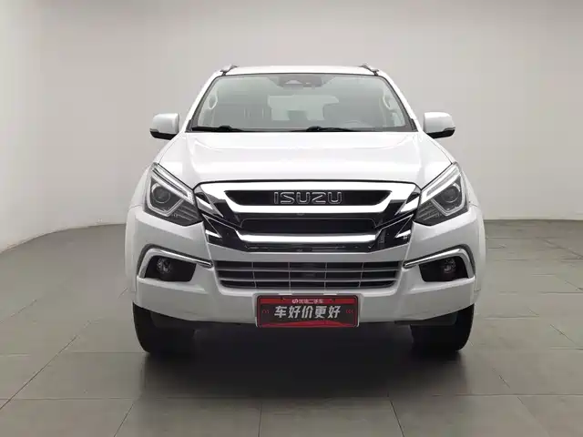 Isuzu mu-X Ranger 2022 2.0T Gasoline Automatic 4WD Joy Version 5-Seater — фото 3