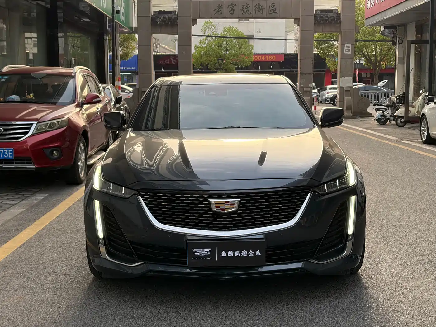 CADILLAC CT5