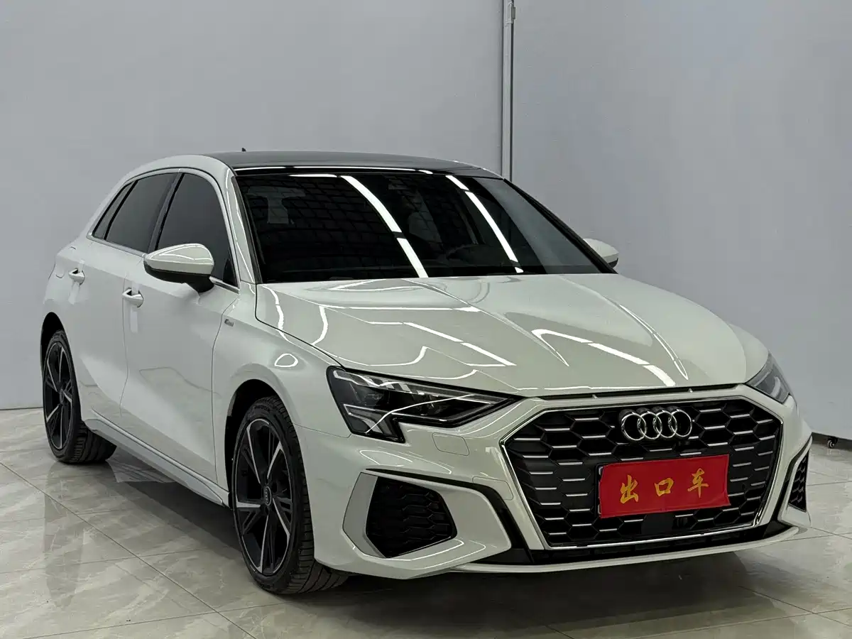 Audi A3 2023 Sportback 35 TFSI Fashion Sport фото 3