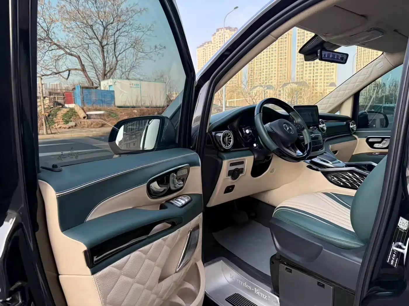 Mercedes-Benz Vito 2021 2.0T Business Edition 7-seater фото 8