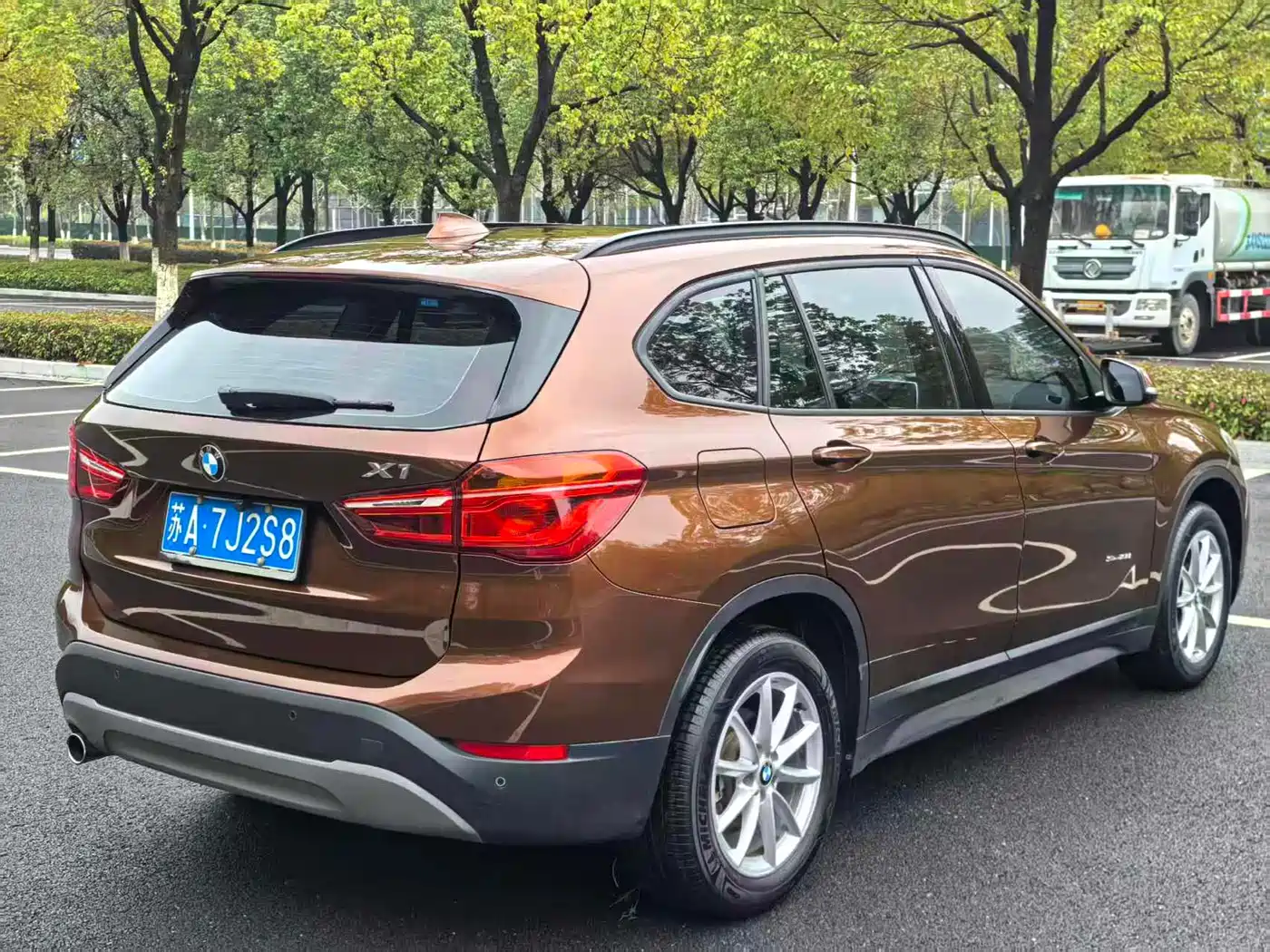 BMW X1 2016 sDrive18Li Fashion Model фото 15