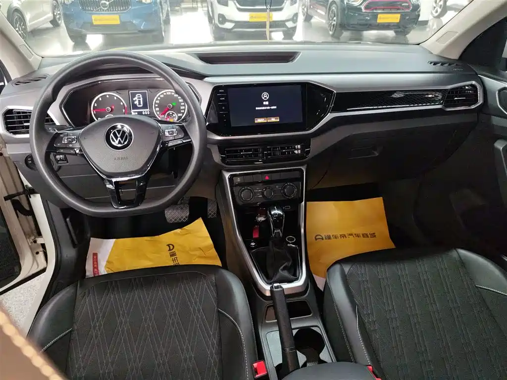 VOLKSWAGEN TU KAI