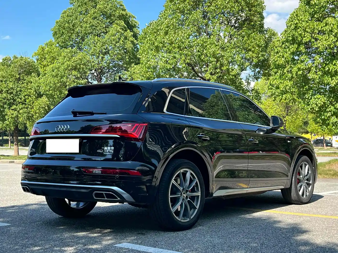 Audi Q5L 2023 40T Luxury Dynamic фото 13