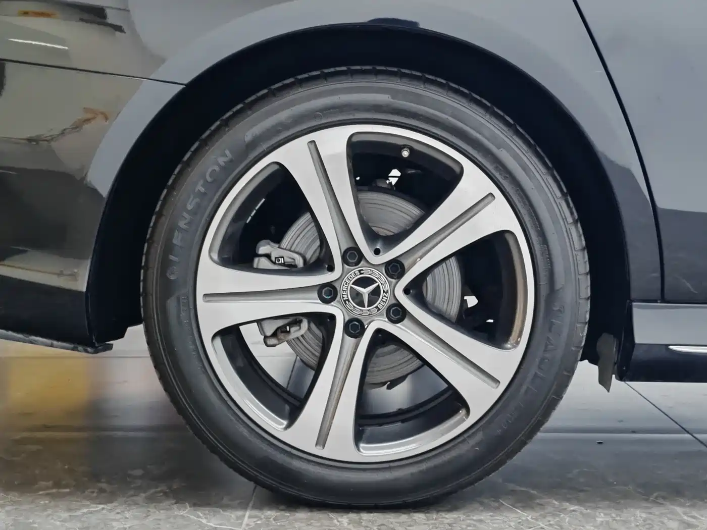Mercedes-Benz E-Class 2020 E 260 L фото 9