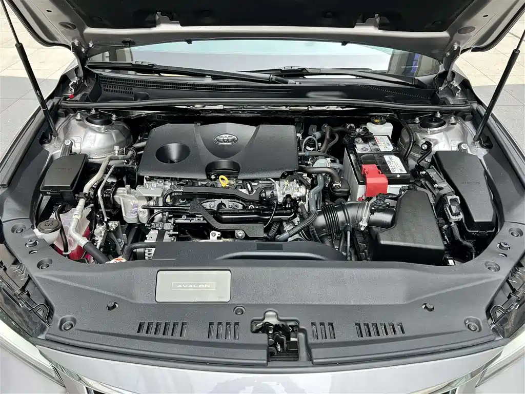 Toyota Avalon 2023 2.0L Luxury Edition фото 33