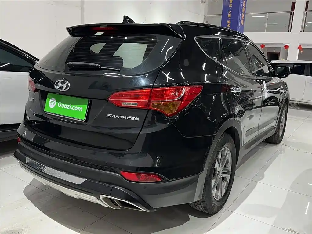 Hyundai Santa Fe 2015 2.0T Automatic 2WD Smart 5-Seater фото 11